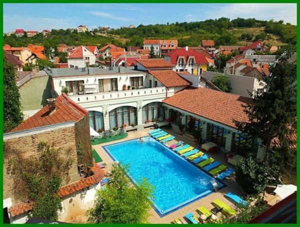 Elite Hotel Oradea Buitenkant foto